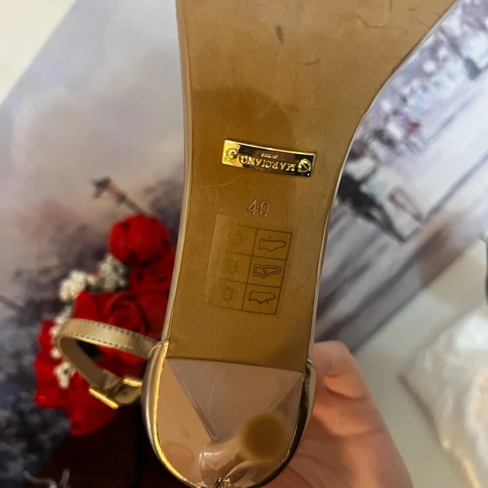 Marciano  Gold Heels - Picture 5 of 5